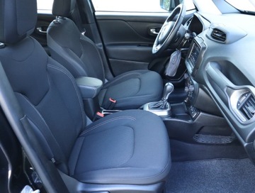 Jeep Renegade SUV Facelifting 1.3 GSE T4 Turbo 150KM 2019 Jeep Renegade 1.3 T-GDI, Salon Polska, Serwis ASO, zdjęcie 8