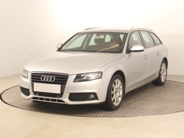 Audi A4 B8 Avant 2.0 TDI 143KM 2010 Audi A4 2.0 TDI, Navi, Klima, Klimatronic, zdjęcie 1