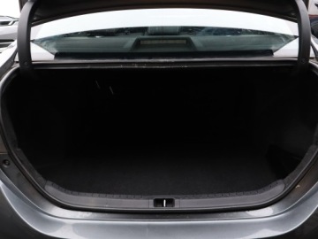 Toyota Corolla X Sedan Facelifting 1.6 Valvematic 132KM 2014 Toyota Corolla 1.6 Valvematic, Salon Polska, zdjęcie 13