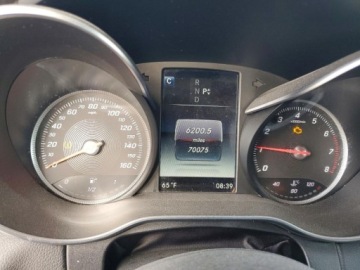 Mercedes Klasa C W205 2017 Mercedes-Benz Klasa C 300 2017 2.0 Benzyna 241KM, zdjęcie 9