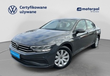 Volkswagen Passat B8 Limousine Facelifting 1.5 TSI EVO 150KM 2021 Volkswagen Passat Essence Pakiety, Tempomat, Reflektory LED, Bezwypadkowy