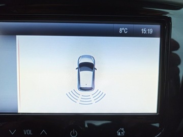 Opel Adam Hatchback 1.4 87KM 2015 Opel Adam klimatronik, parktronik, grzana kier., zdjęcie 5