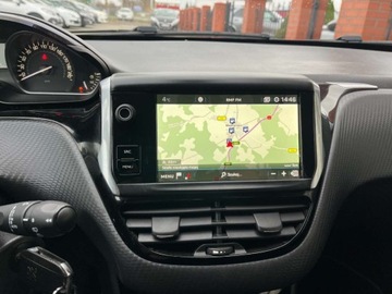 Peugeot 2008 I SUV Facelifting 1.2 PureTech 82KM 2019 Peugeot 2008 1.2 benzyna 83 KM zarejestrowany w PL zadbany mozliwa zam, zdjęcie 9
