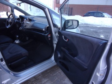 Honda Jazz III 1.4 i-VTEC 100KM 2010 Honda Jaaz 1.4 Automat, zdjęcie 27