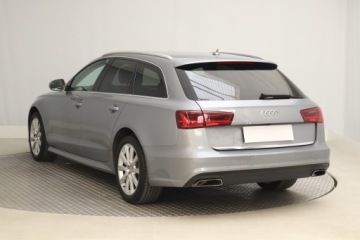 Audi A6 C7 Avant Facelifting 2.0 TDI ultra 190KM 2017 Audi A6 2.0 TDI, 187 KM, Automat, Skóra, Xenon, zdjęcie 3