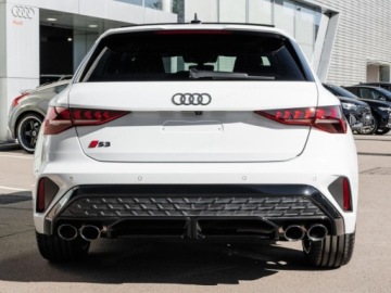 Audi A3 8Y S3 Sportback Facelifting 2.0 TFSI 333KM 2026 AUDI A3 S3 TFSI quattro Sportback Hatchback 2.0 (333KM) 2026, zdjęcie 1