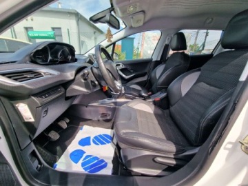 Peugeot 2008 I 2014 Peugeot 2008 1.2 110PS Navi Panorama Bialy Alu Piekny Gwarancja 1.2, zdjęcie 8