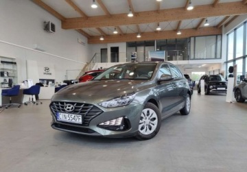 Hyundai i30 III Hatchback Facelifting 1.5 T-GDI 48V 160KM 2021 Hyundai i30 2021 1.5T-GDI 160KM 48V Classic Plus 45.595km Salon Polska 1wl, zdjęcie 2
