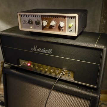 UNIVERSAL AUDIO OX Amp Top Box Wzmacniacz lampowy