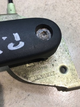 РУЧКА ЗАДНЯЯ ПРАВАЯ KANGOO I 7700303589