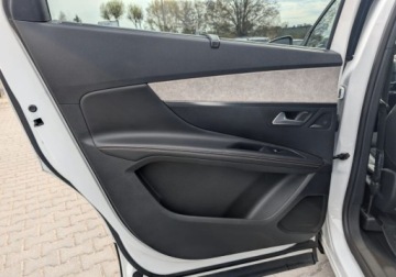 Peugeot 5008 II Crossover 2.0 BlueHDI 180KM 2018 Peugeot 5008 2.0 Diesel 180KM, zdjęcie 10