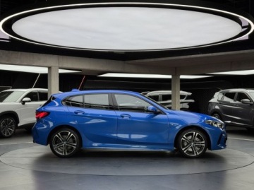 BMW Seria 1 F40 Hatchback 2.0 120i 178KM 2023 BMW Seria 1 120i M Sport Zawieszenie adaptacyjne ACC Ambiente Kamera, zdjęcie 5