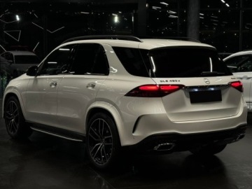 Mercedes GLE V167 SUV Facelifting 3.0 450d 367KM 2025 MERCEDES-BENZ GLE 450 d 4-Matic AMG Line 3.0 (367KM) 2025, zdjęcie 2