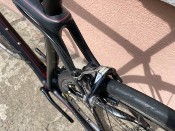 Подержанный велосипед Cannondale Synapse, полностью карбоновый