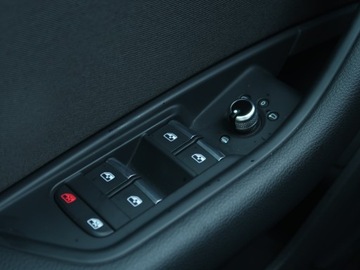 Audi A4 B9 Limousine Facelifting 2.0 35 TFSI 150KM 2021 Audi A4 35 TFSI, Salon Polska, 1. Właściciel, zdjęcie 19