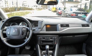 Citroen C5 III Tourer 2.0 BlueHDi 180KM 2015 Citroen C5 2,0HDI (180KM) 2015 r. Automat Lift Skory Bezwypadkowy 2.0, zdjęcie 8
