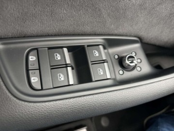 Audi Q7 II 2026 AUDI Q7 60 TFSI e quattro S Line Suv 3.0 (490KM) 2026, zdjęcie 13