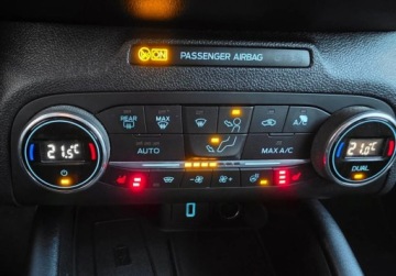 Ford Focus IV Kombi 2.0 EcoBlue 150KM 2019 Ford Focus SW 2.0Dieselful wersja VignaleBezwypadkowy jak nowy 2.0 Diesel, zdjęcie 20