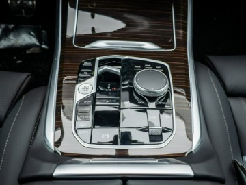 BMW X5 G05 SUV Facelifting 3.0 30d 298KM 2025 BMW X5 xDrive30d Dostępny od ręki!, zdjęcie 20