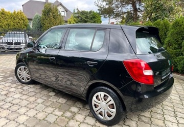 Skoda Fabia II Hatchback Facelifting 1.2 TDI CR DPF 75KM 2011 Skoda Fabia 1.2 turbo diesel 1 wlasciciel 100 serwisowany 1.2 75KM, zdjęcie 3