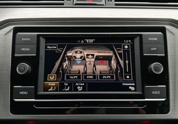 Volkswagen Passat B8 Variant Facelifting 1.5 TSI EVO 150KM 2021 Volkswagen Passat Essence Pakiety, Tempomat, Czujniki parkowania, Asysten, zdjęcie 32