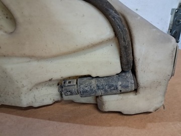 бачок омывателя PORSCHE CAYENNE TOUAREG 7L0955453 КСЕНОН