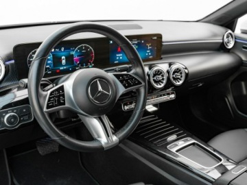 Mercedes Klasa A W177/V177 Sedan Facelifting 2.0 200d 150KM 2023 Mercedes A 200 GD8K621#200 d Progressive 8G-DCT, zdjęcie 5