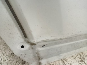 DVEŘE PRAVÉ ZADNÍ PRAVÝ TOYOTA HIGHLANDER 4 IV 2021-