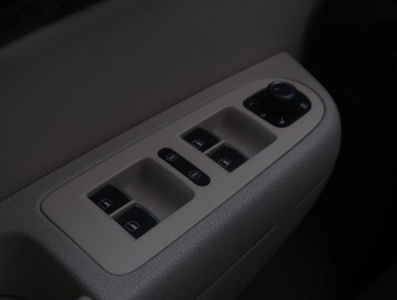 Volkswagen Sharan II Van Facelifting 2.0 TDI SCR 150KM 2018 VW Sharan 2.0 TDI BMT, Salon Polska, Serwis ASO, zdjęcie 15