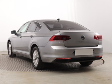 Volkswagen Passat B8 Variant Facelifting 2.0 TDI SCR 150KM 2022 VW Passat 2.0 TDI, Salon Polska, 1. Właściciel, zdjęcie 3
