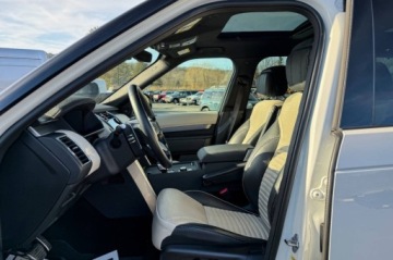 Land Rover Discovery V 2023 Land Rover Discovery R-Dynamic HSE 2023 3.0 Benzyna 355KM, zdjęcie 10