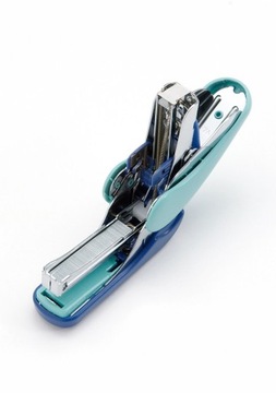 STAPLER PLUS Сокращение усилий на 50% Скрепки 10 БЕСПЛАТНЫЙ офисный степлер КРАСНЫЙ