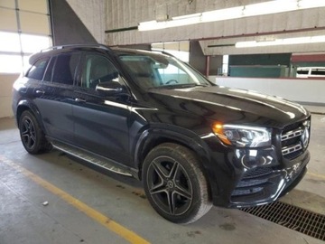 Mercedes GLS X167 2020 Mercedes-Benz GLS 2020, 4.0L, 4x4, GLS 580, porysowany lakier 4.0 Benzyna, zdjęcie 2