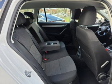 Skoda Octavia III Kombi 1.6 TDI CR DPF 105KM 2014 Škoda Octavia Skoda Octavia 1.6 TDI 105 KM,, zdjęcie 27