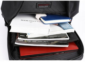 Рюкзак Arctic Hunter для ноутбука 17,3 USB B00120 гр