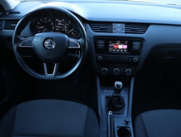 Skoda Octavia III Kombi 1.4 TSI  150KM 2016 Skoda Octavia 1.4 TSI, Salon Polska, Klima, zdjęcie 6