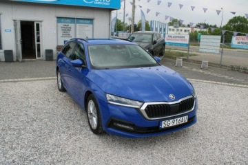 Skoda Octavia IV Kombi 2.0 TDI 115KM 2022 Škoda Octavia Skoda Octavia AMBITION F-vat Salon, zdjęcie 3