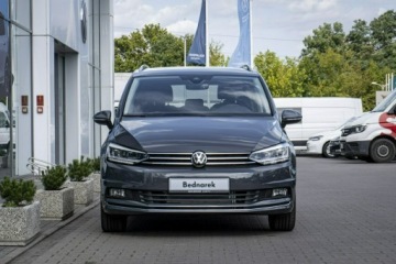 Volkswagen Touran III 1.5 TSI EVO 150KM 2024 Volkswagen Touran Highline 1.5 TSI EVO 150 KM DSG, zdjęcie 2