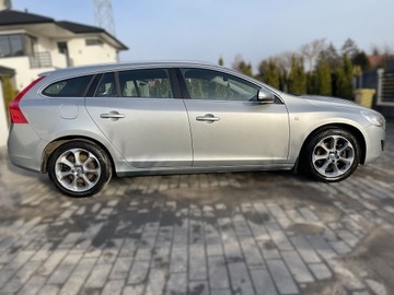Volvo V60 I Kombi 1.6 DRIVe 115KM 2012 V60 Ocean Race 1.6 Diesel 115 KM 2012 r. 232.000 km Bezwypadkowy Serwis, zdjęcie 6