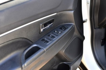 Mitsubishi ASX I SUV 1.8 DID MIVEC 116KM 2011 Mitsubishi ASX Xenon Skóra Navi DVD Rockford, zdjęcie 4