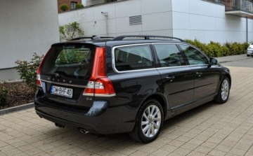 Volvo V70 III Kombi Facelifting 2.0 D4 DRIVE-E 181KM 2014 Volvo V70 2,0d (181KM) Automat Bezwypadkowy Lift 2014 r. 2.0 Diesel 181KM, zdjęcie 3