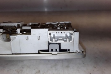 OSVĚTLENÍ VNITŘNÍ RENAULT LAGUNA III (BT0/1) 264300005R 2.0L DIESEL