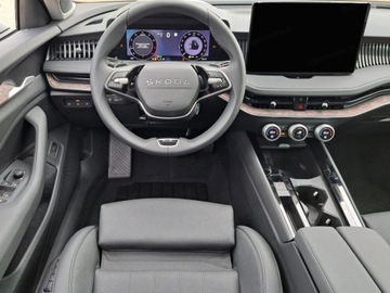 Skoda Superb IV Kombi 2.0 TDI 193KM 2025 SKODA Superb L&amp;K 2.0 TDI DSG 4x4 Combi 193KM 2025, zdjęcie 7