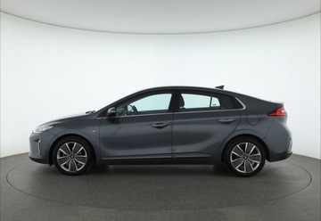 Hyundai IONIQ Hatchback 1.6 GDi 141KM 2017 Hyundai Ioniq Hybrid, Salon Polska, 1. Właściciel, zdjęcie 2