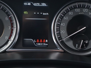 Suzuki Vitara III SUV Facelifting 1.4 BoosterJet 140KM 2019 Suzuki Vitara 1.4 BoosterJet, Salon Polska, 4X4, zdjęcie 10