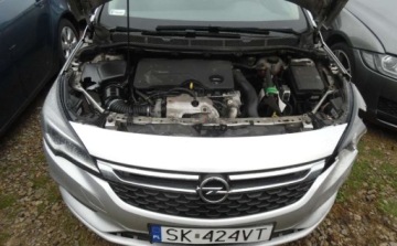 Opel Astra K Sports Tourer 1.6 CDTI 110KM 2019 Opel Astra 2019r, Salonowa, 1.6 CDTI. Uszkodzony lewy bok. VAT 23 1.6, zdjęcie 4