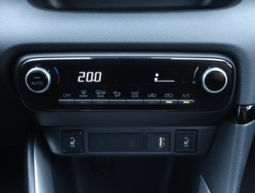 Mazda 2 III 2022 Mazda 2 1.5 Hybrid, Salon Polska, Automat, zdjęcie 13