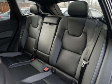 Volvo XC60 II 2026 XC60 T6 Plug-In Hybrid AWD Ultra Black Edition (398KM) 2026, zdjęcie 15