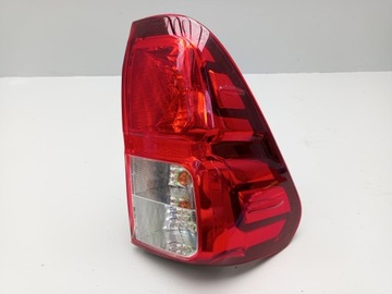 TOYOTA HILUX VIII 8 15- SVĚTLO ZADNÍ PRAVÁ PRAVÝ 81551-0K280 ÷