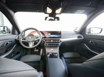 BMW Seria 3 G20-G21 Touring 2.0 330e 292KM 2023 BMW Seria 3 330e xDrive Touring 2.0 Hybryda Plug-in 292KM, zdjęcie 18